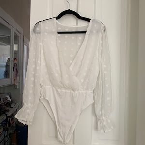 SHEIN white long sleeve body suit in medium. So pretty! Never worn.